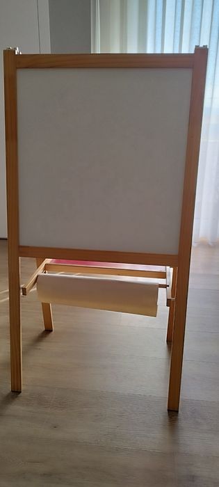 Cavalete    IKEA