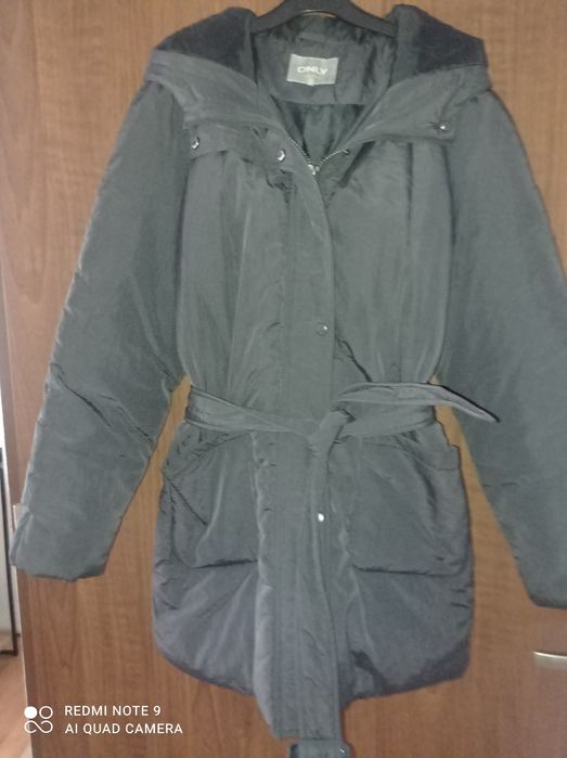 Damska parka zimowa, rozm. L, kolor czarny, firma Only
