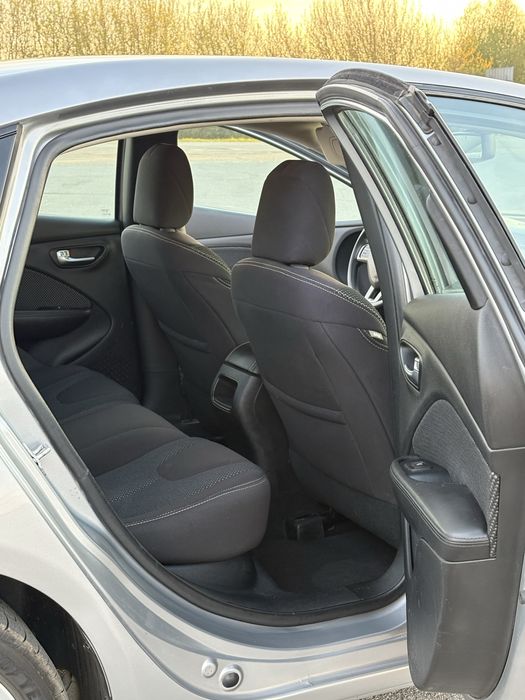 Продам автомобіль Dodge DART, 2,4бензин, автомат