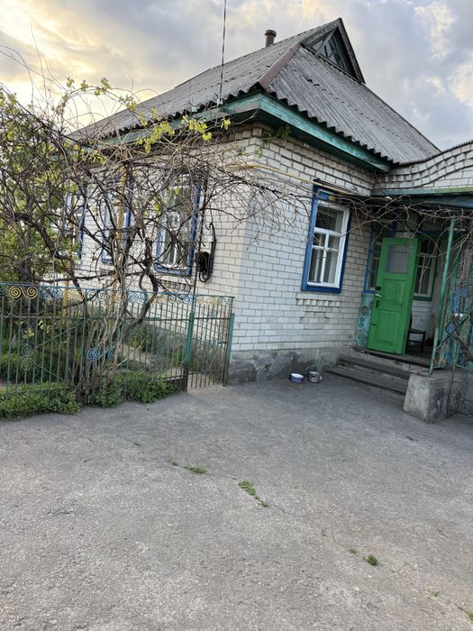 Продам добротний будинок у с. Білецьківка