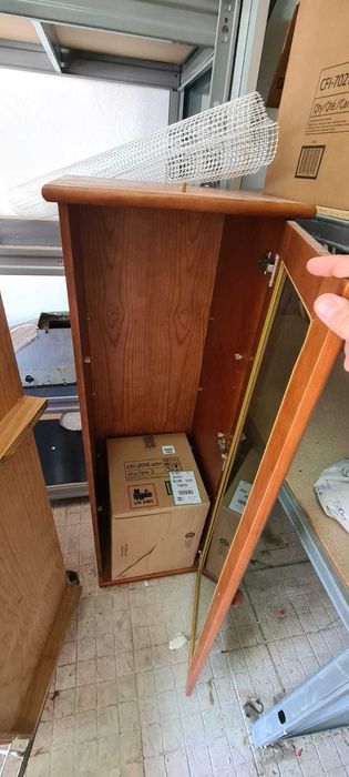 Movel + Cristaleira  em pinho mel