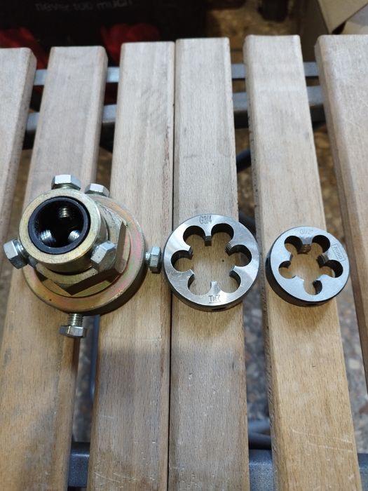 Плашкодержатель 3/4;1/2g