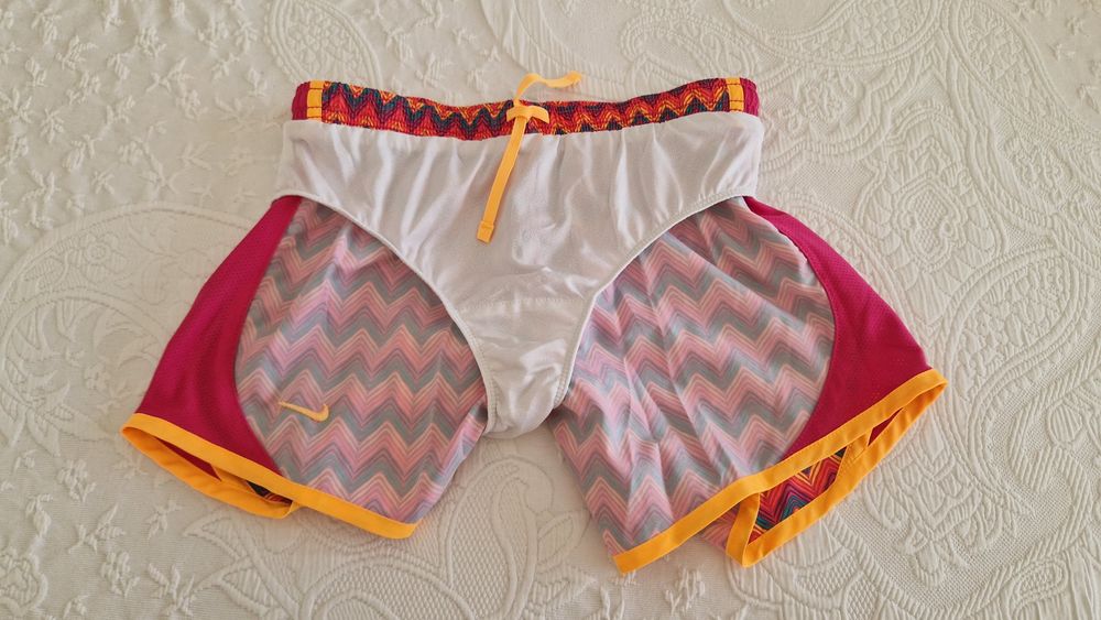 Calções Nike, Dri-Fit, tamanho L