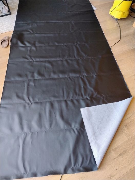Materiał tapicerski, eko-skóra, czarna, rolka ~ 140cm x 305cm