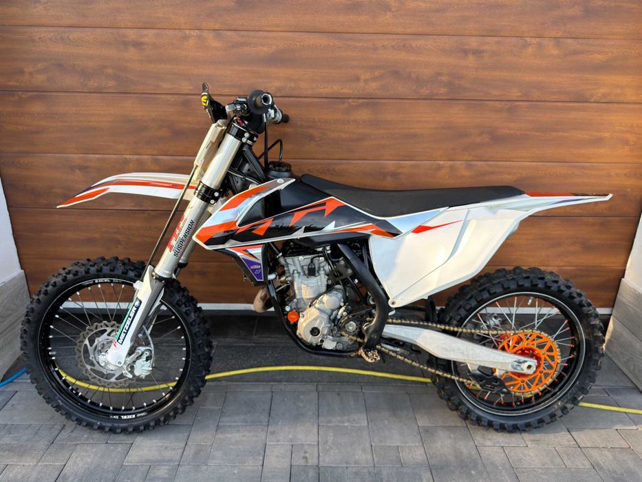 KTM