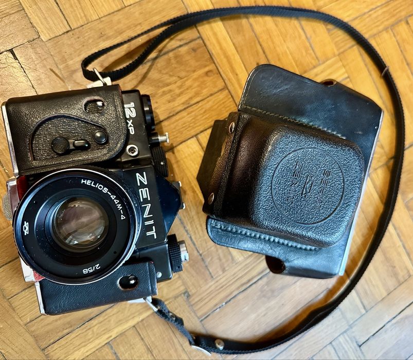 Zenit 12XP Film Camera with Helios-44M-4 2/58 Case USSR black
