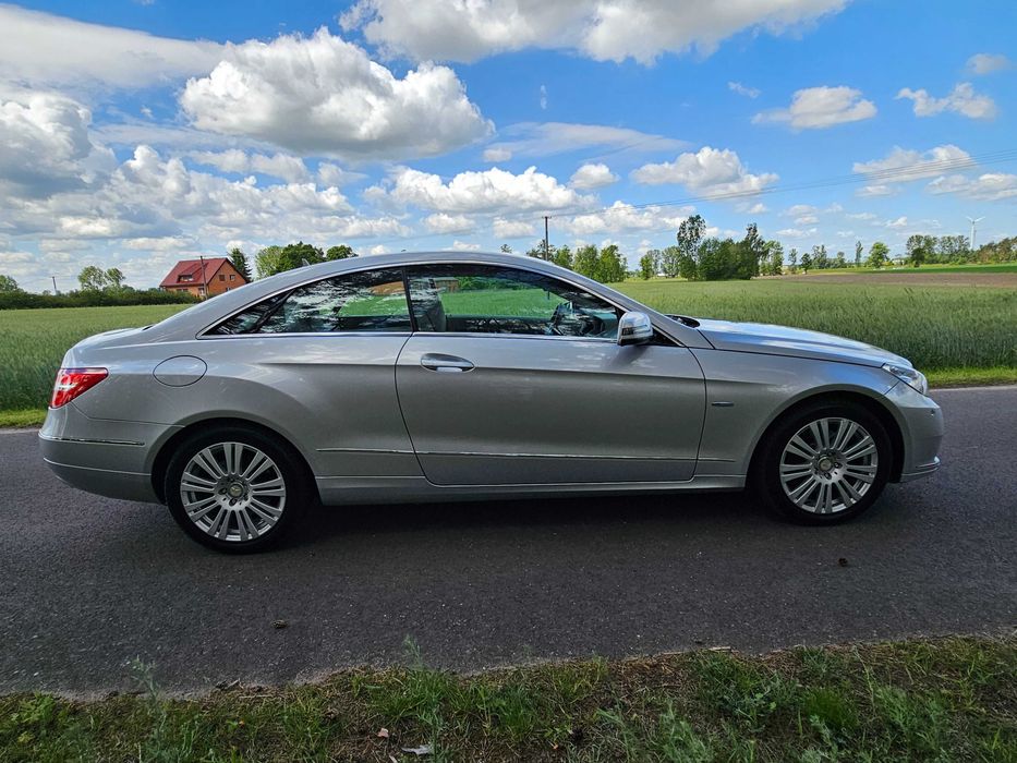 Mercedes-Benz E350 CDI Coupe C207 Blue EFFICIENCY