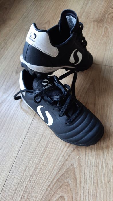 Buty sportowe turfy rozmiar 26/27