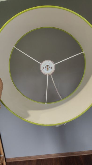 Lampa do pokoju dziecięcego