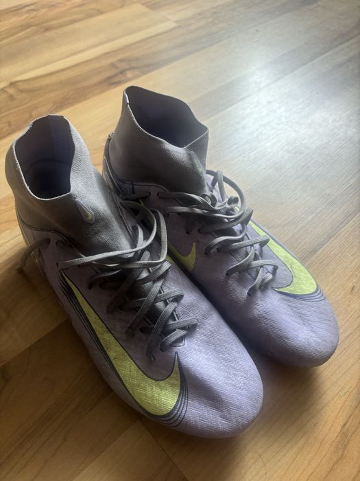 Korki Piłkarskie Nike