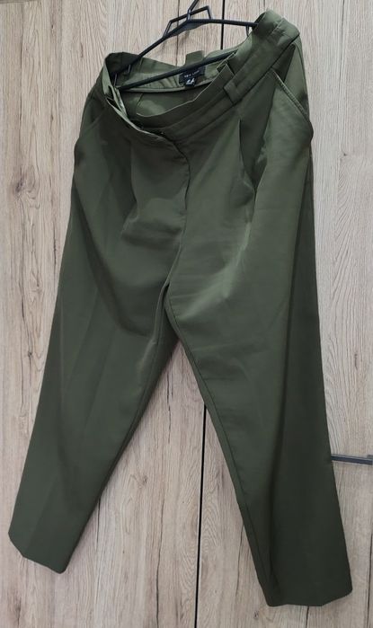 Spodnie garniturowe damskie rozmiar 42