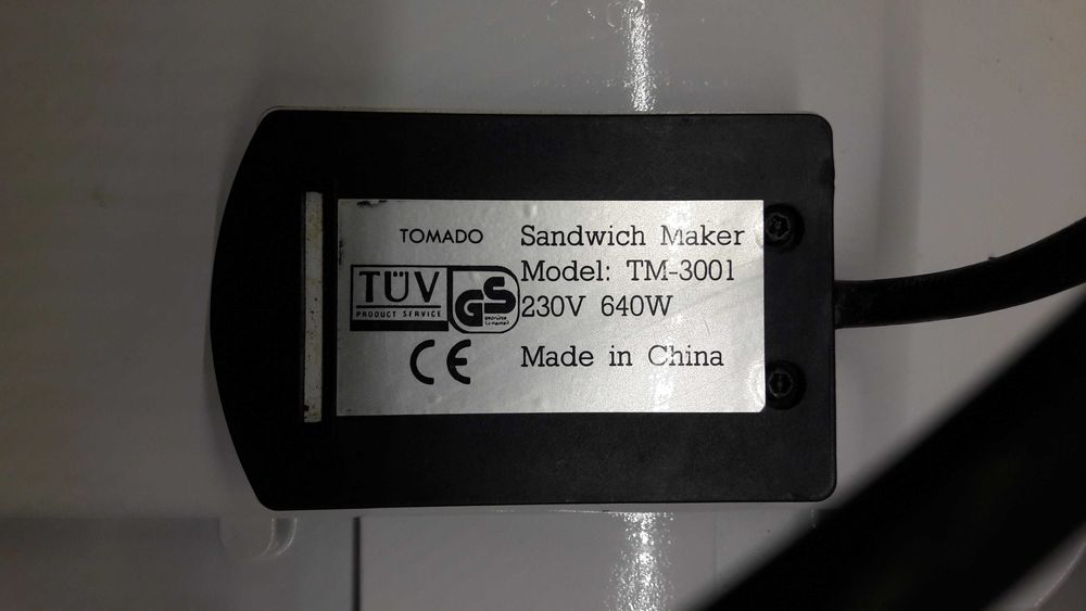 Toster Tomado TM-3001