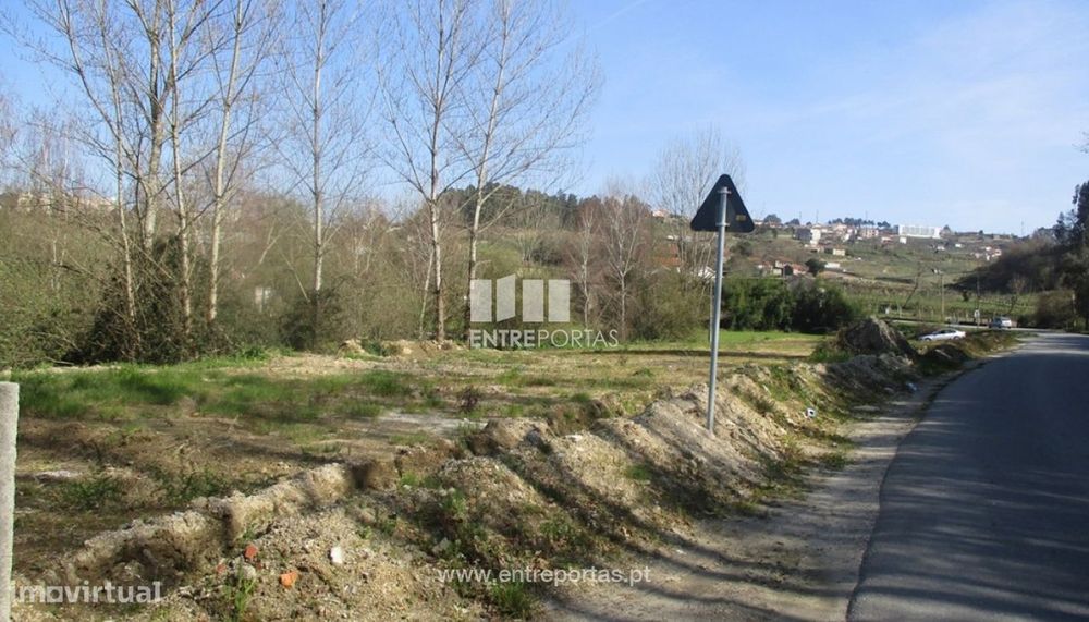 Venda Terreno, Vila Cova da Lixa, Felgueiras — Vila Cova Da Lixa E Borba De Godim, Porto