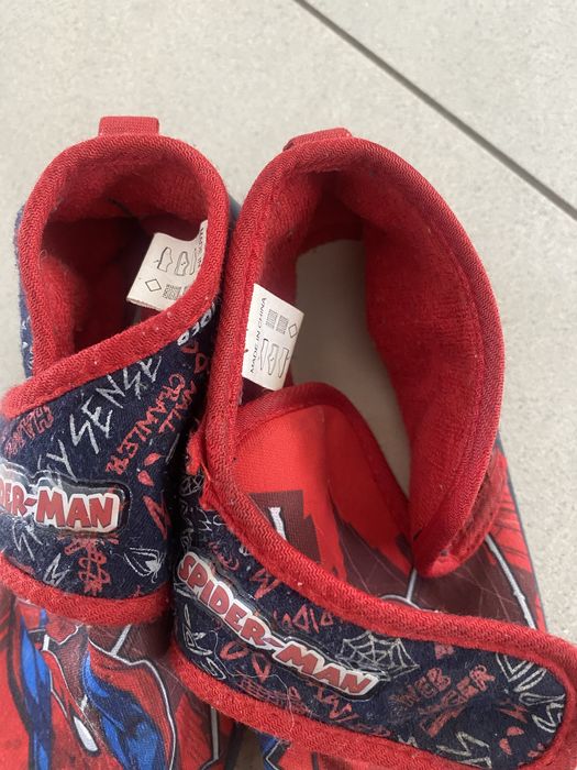 Kapcie Marvel Spiserman r.28