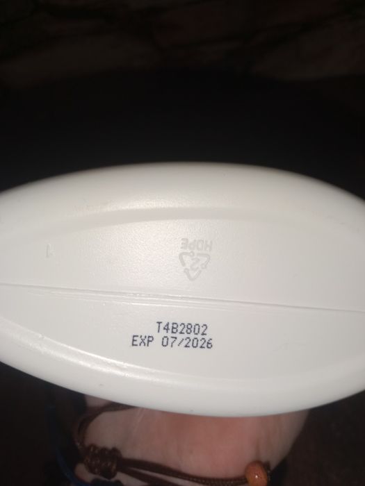 SPF крем фірми Supergoop