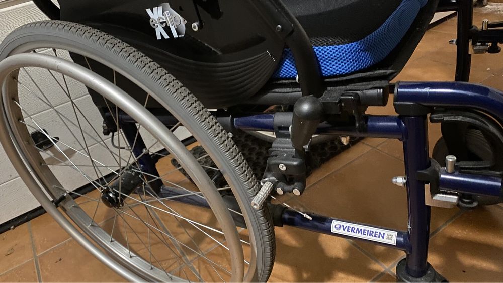 Wózek inwalidzki Vermeiren Eclips X4