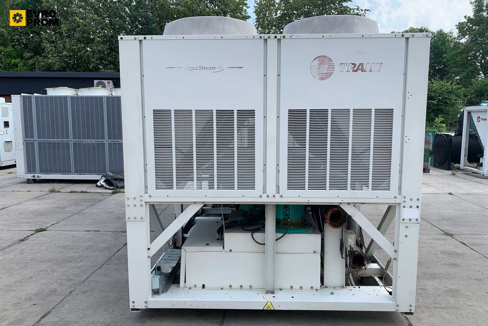 Chiller / Agregat wody lodowej TRANE CGAM140 380.9 KW. Używany. Gwarancja