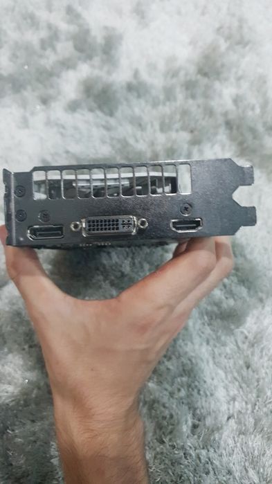 GTX 950 Asus branca