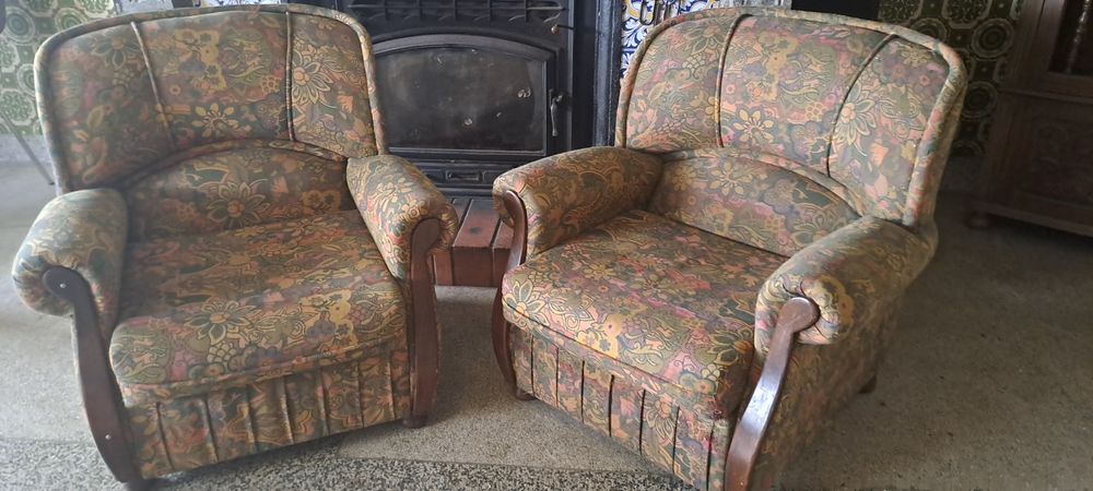 Conjunto 2 maples + sofa cama 3 lugares