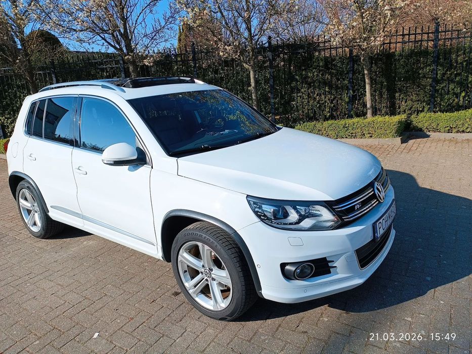 Volkswagen Tiguan R-LINE ,Polift, Panorama, kamera,skóry,tempomat,ksenon,