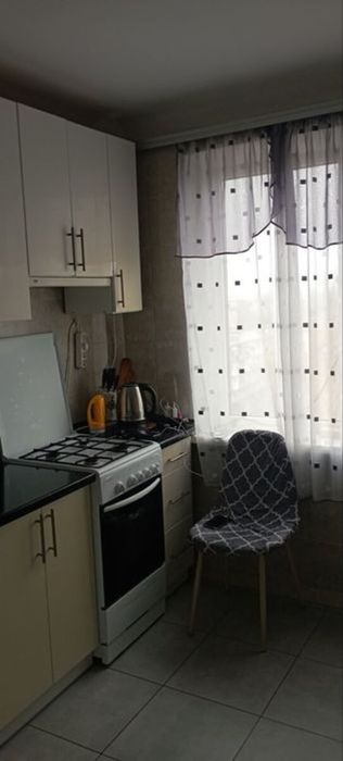 *Продається двокімнатна квартира на Раківці!