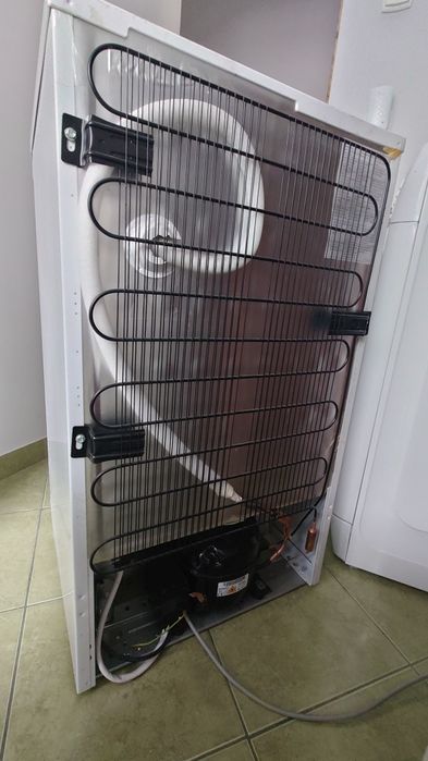 Lodówka Beko S47090 mała