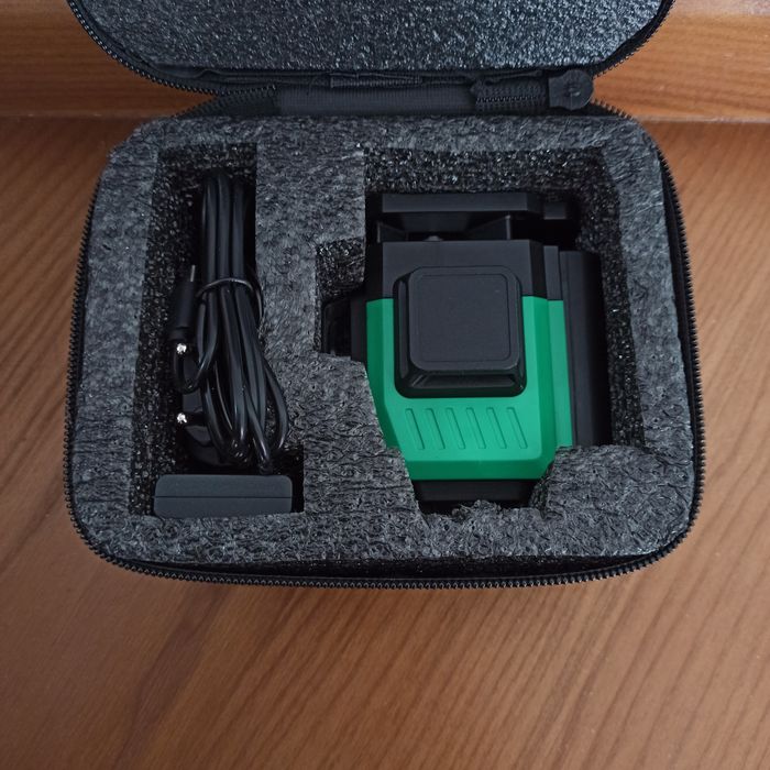 Лазерний рівень MINI Hilda 4D 16 ліній, лазерный уровень: 1 599 грн ...