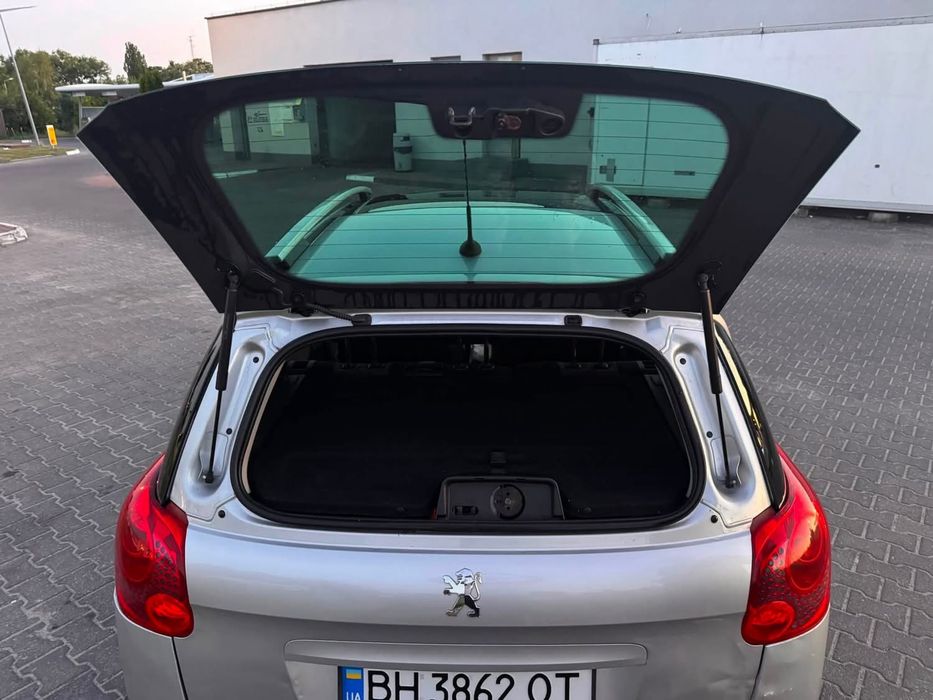 Peugeot 207sw 2010