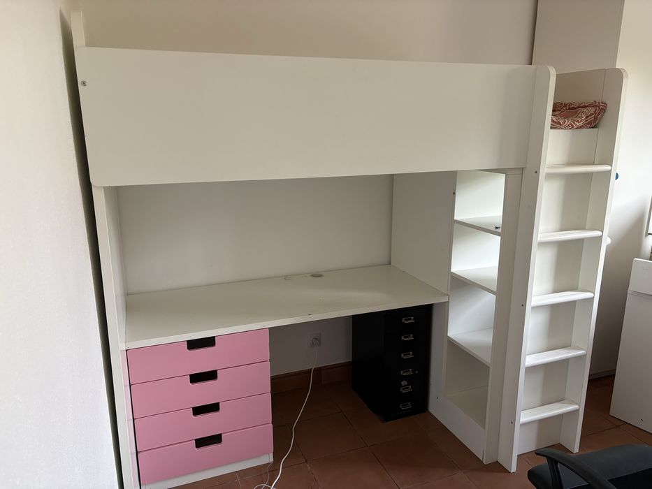 Cama/secretária ikea