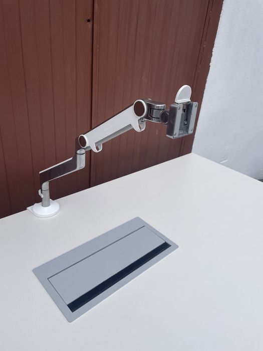 Uchwyt do monitora ramię humanscale buso audio oryginalny