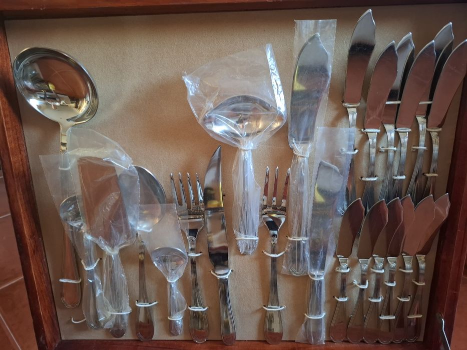 Faqueiro Mafil inox 1810 154 peças