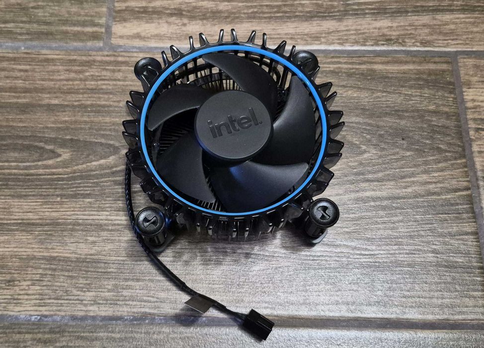 Chłodzenie CPU Intel LGA1700 FOXCONN nowe