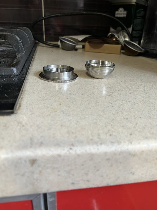 Продам на капсульную кофемашину многоразовые силиконовые крышки 7шт.