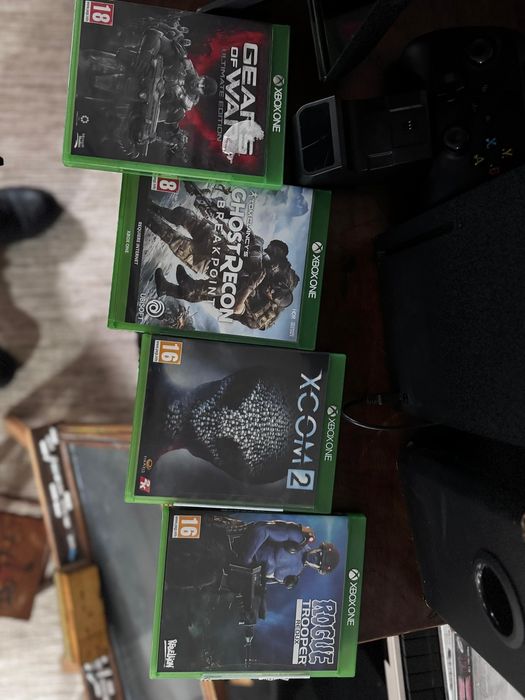 Xbox x 1 tb com expansao 4 tb