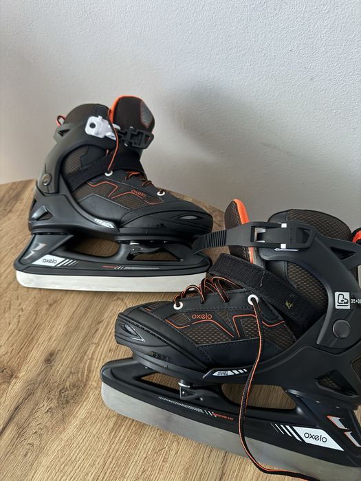 Łyżwy regulowane rozmiar 35-38. Nowe nie uzywane.
