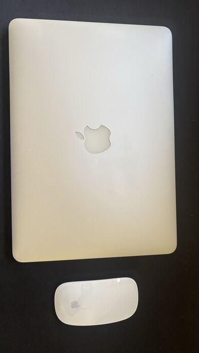 MacBook Pro Mid201464740937399427121