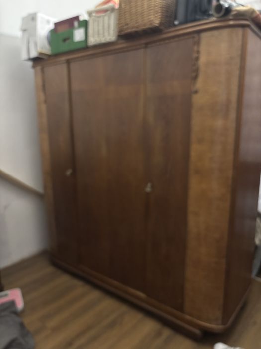 Szafa fornir dwa rodzaje plus toaletka