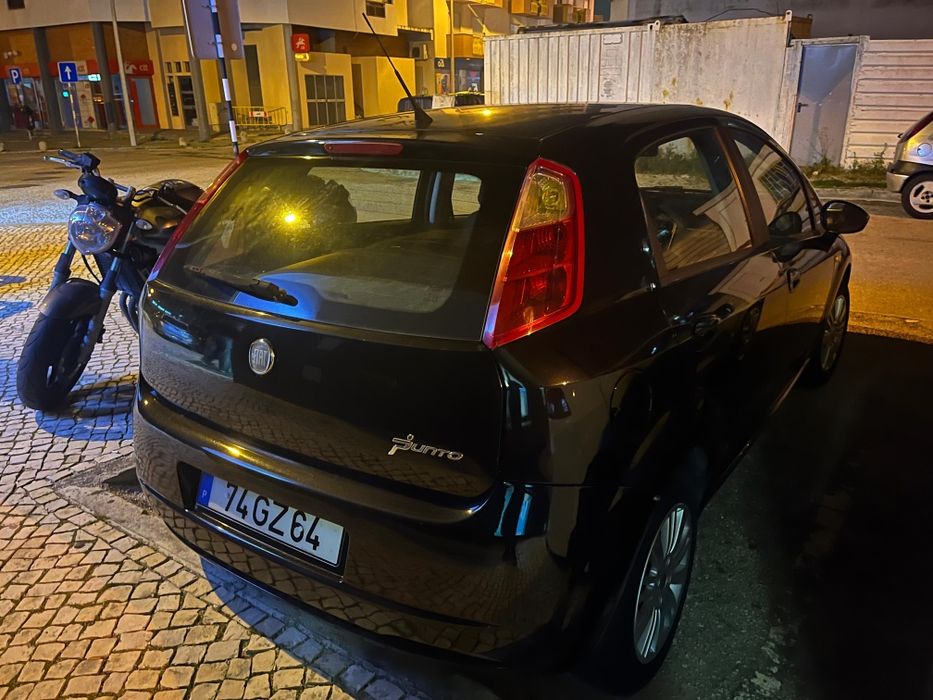 Vendo carro Punto