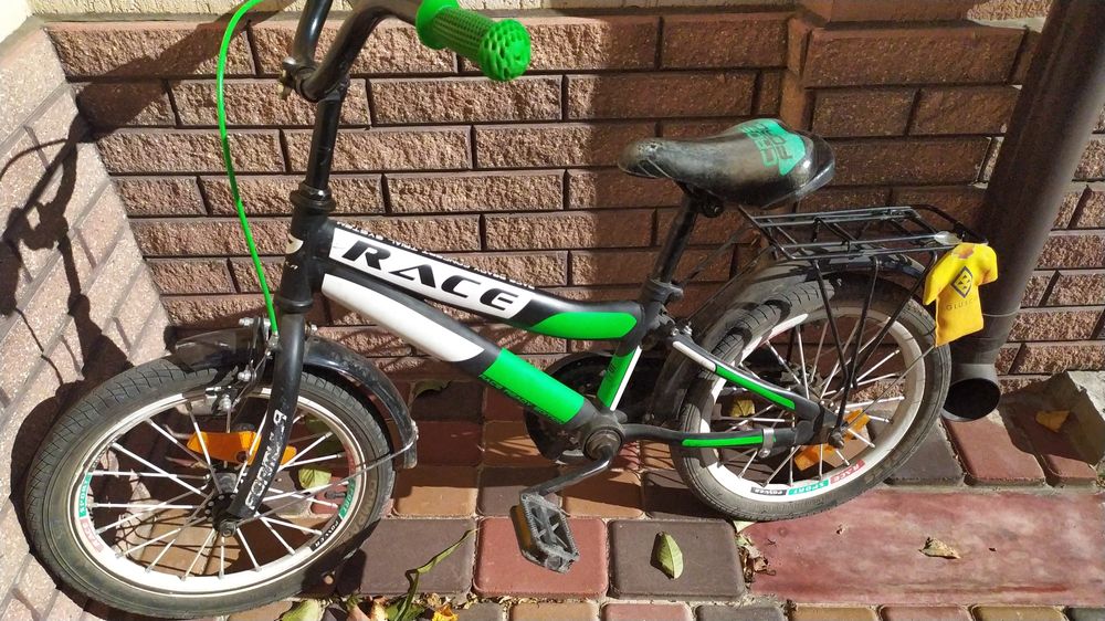 Велосипед дитячий  3-6 років