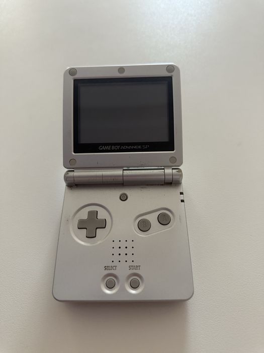 Приставка Nintendo Game Boy Advance SP ( AGS-001)