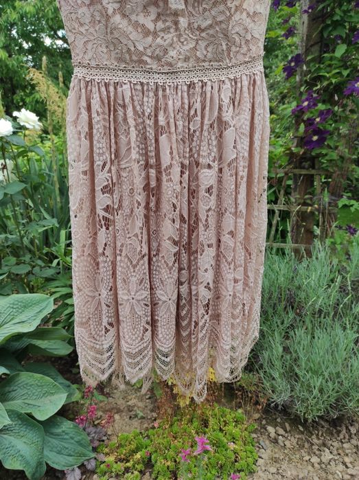 Piękna sukienka brudny róż