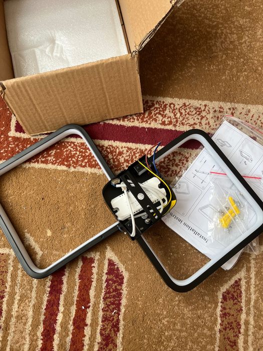 Люстра на стелю 2 секції яскрава