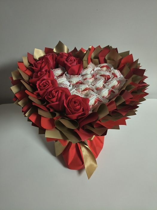 Bukiet serce z różami mydlanymi prezent Dzień Kobiet Walentynki