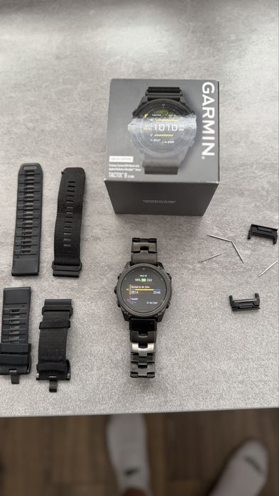 Garmin Tactix 8 51mm Amoled Tytan