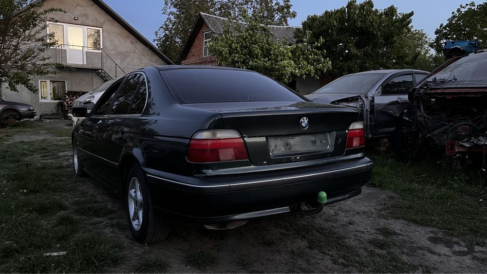 Шрот запчастини розборВMW E39 2.0 Бенз.м52в20.2001рік