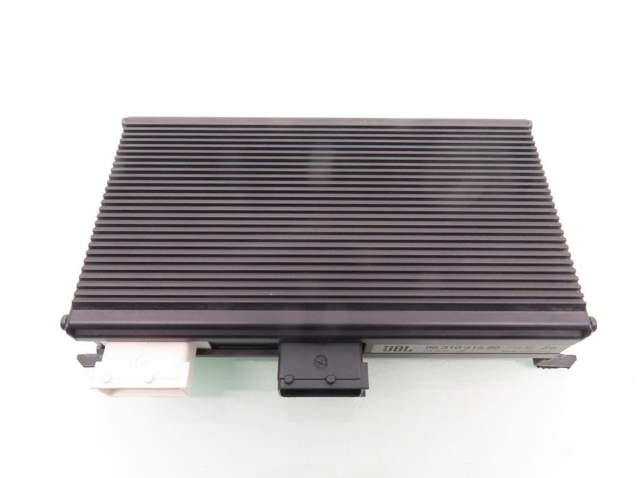 WZMACNIACZ PEUGEOT 607 9631041580