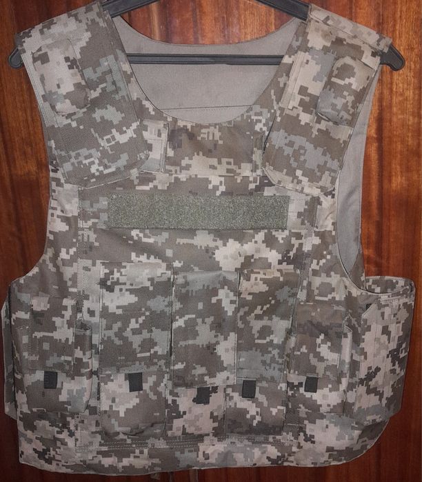 Бронежилет(плитоноска)