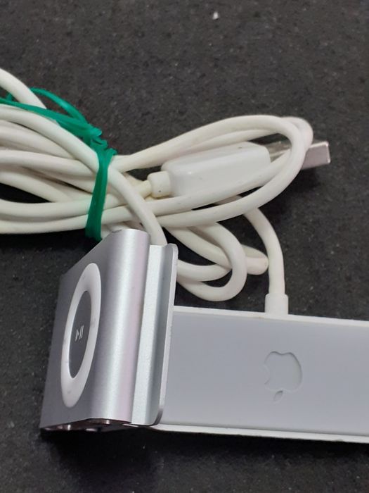 Apple iPod A1204 2gb