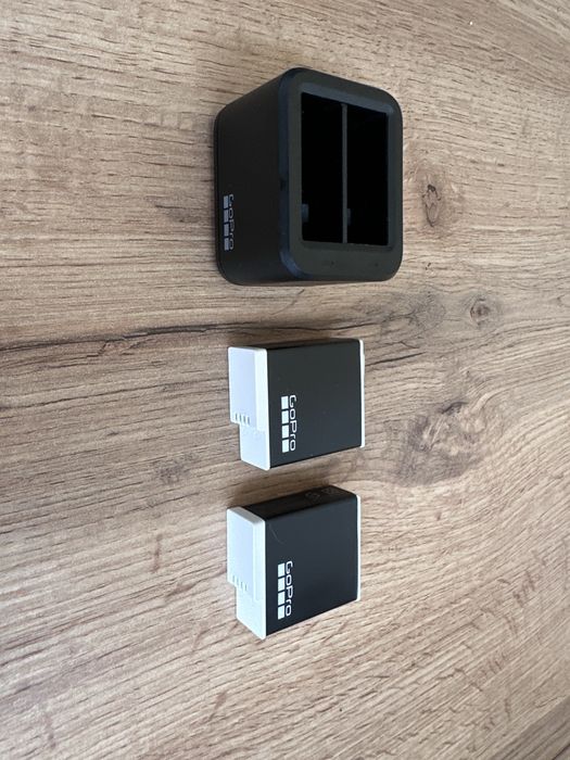 GoPro Hero 11 creator edition + батареї і додаткові аксессуари