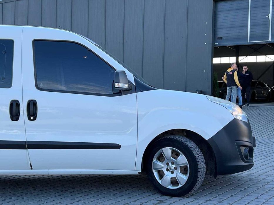 Продам Opel Combo пасс. 2013р.  #72573